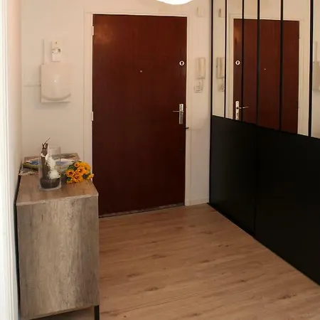 Apartment La Corvette *