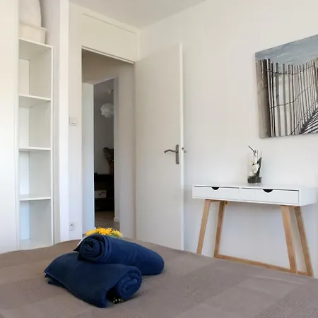 Apartment La Corvette