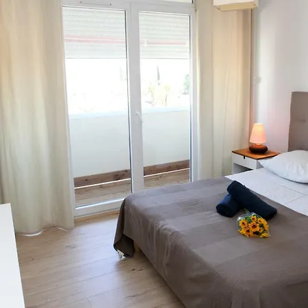 Apartment La Corvette